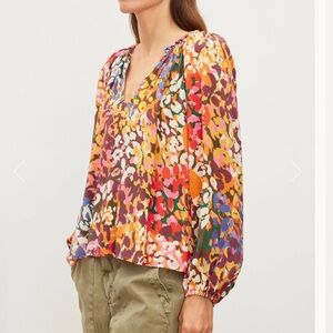 Velvet by grahams & Spencer Dion Top size Small